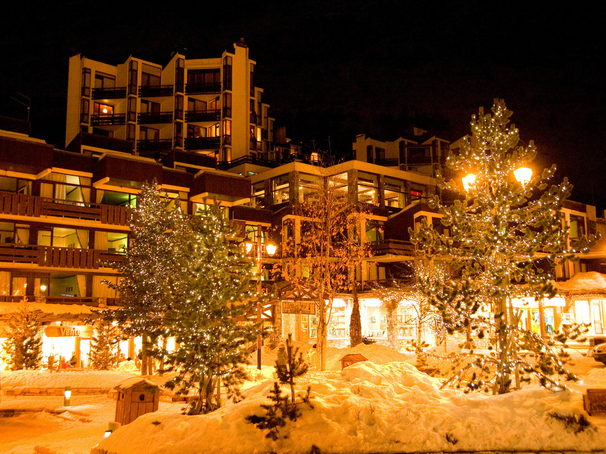 Chalet Hotel Le Val D'Isere Экстерьер фото